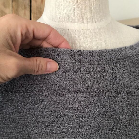 THREE DOTS Pullover Sweater Velour Knit Scoop Neck Charcoal Grey Women‎ Size M - Picture 6 of 10